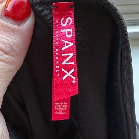 SPANX Women's Black Shaping Faux Leather Full Length Leggings Size L - Picture 6 of 9